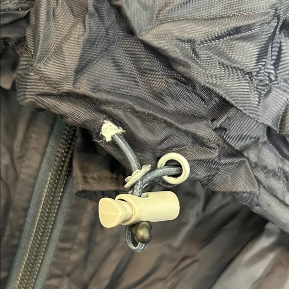 The North Face Packable Windbreaker Jacket Hooded Lightweight XL Black - Picture 6 of 10